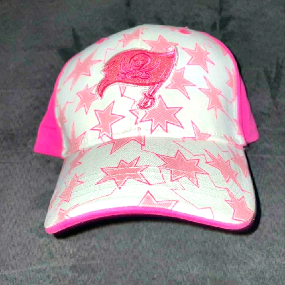 NFL Hat- Tampa Bay Buccaneers Apparel NWT!!  Reasonable Offers are Welcome!